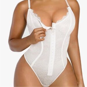 SHAPELLX white Lace Bodysuit Tummy Control Shapewear